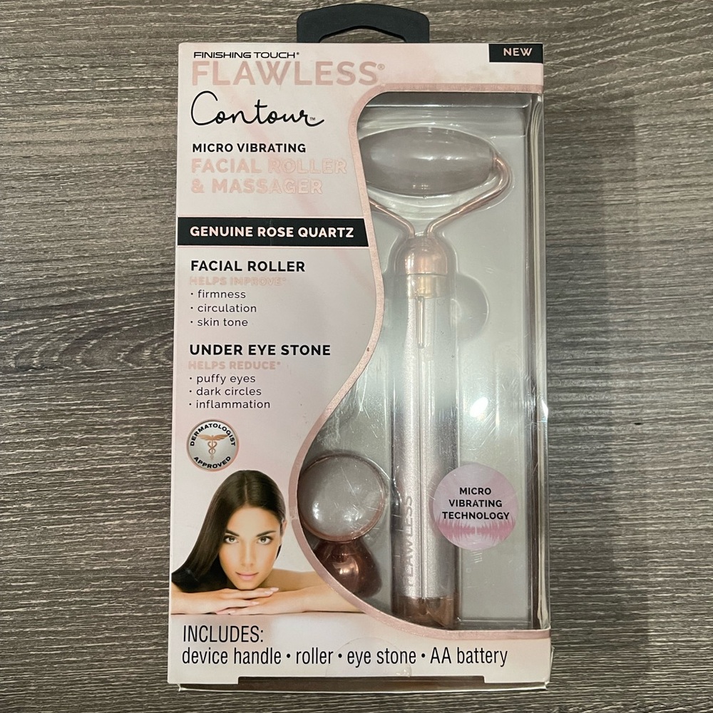 Finishing Touch Flawless Contour micro vibrating facial roller